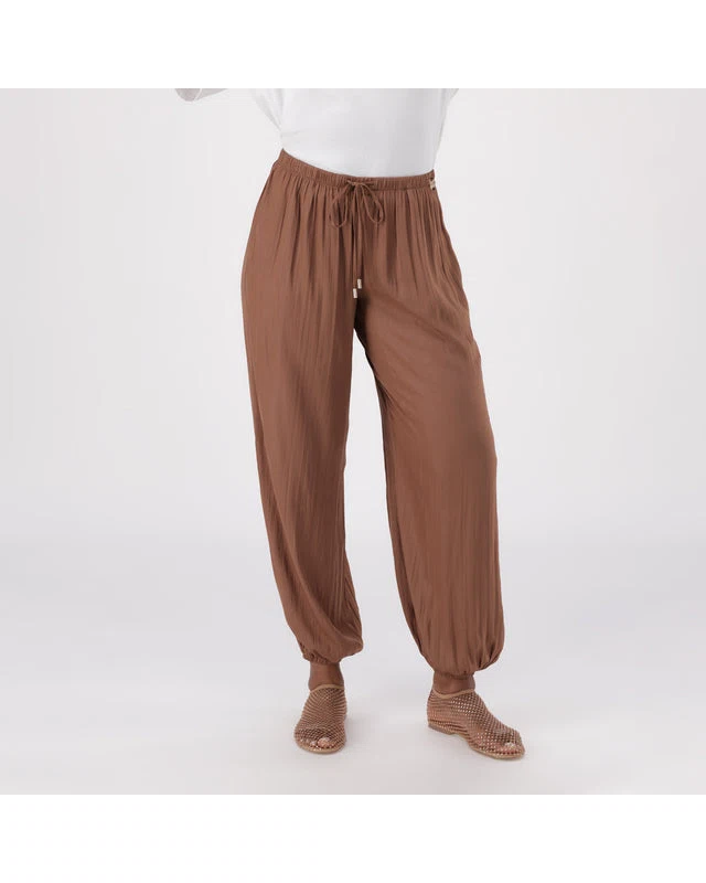 HALLIE COFFEE BALLOON PANT