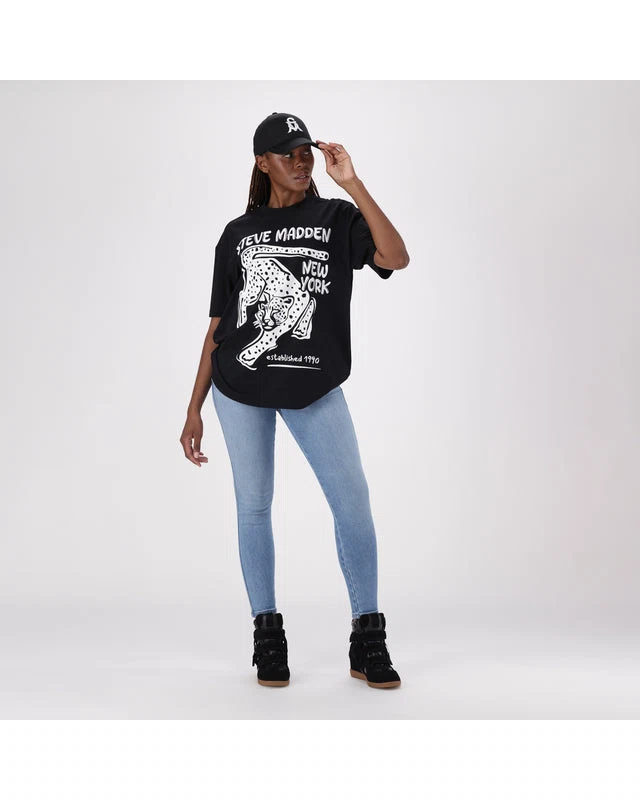 ESME BLACK OVERSIZED GRAPHIC T- SHIRT